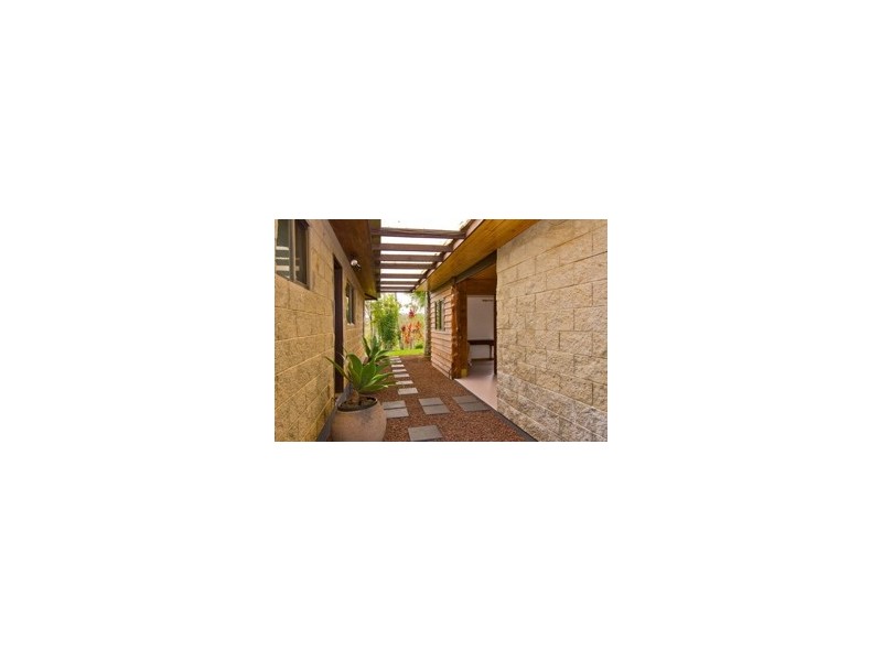 Yungaburra QLD 4884