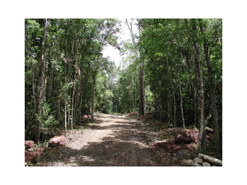 33 Mahogany Avenue, Kuranda QLD 4881