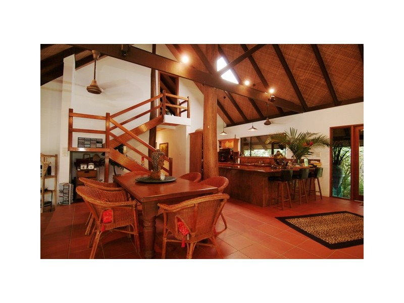 Clifton Beach QLD 4879