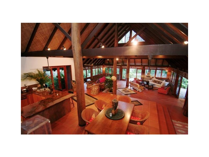 Clifton Beach QLD 4879