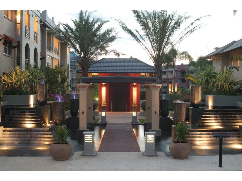 Cairns City QLD 4870