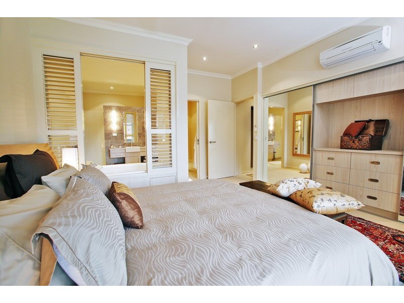 Cairns City QLD 4870