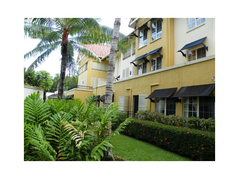 1013/373-379 McLeod Street, Cairns QLD 4870
