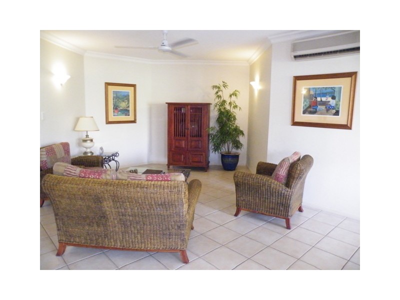 1013/373-379 McLeod Street, Cairns QLD 4870