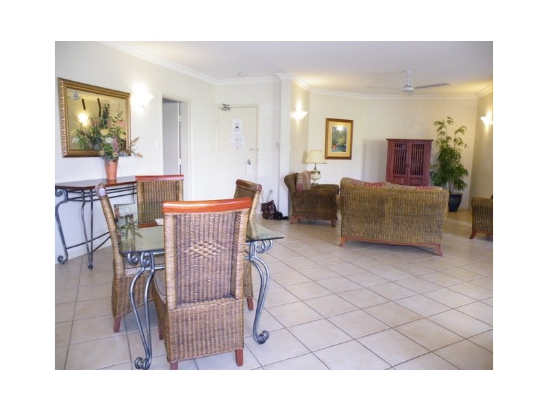 1013/373-379 McLeod Street, Cairns QLD 4870