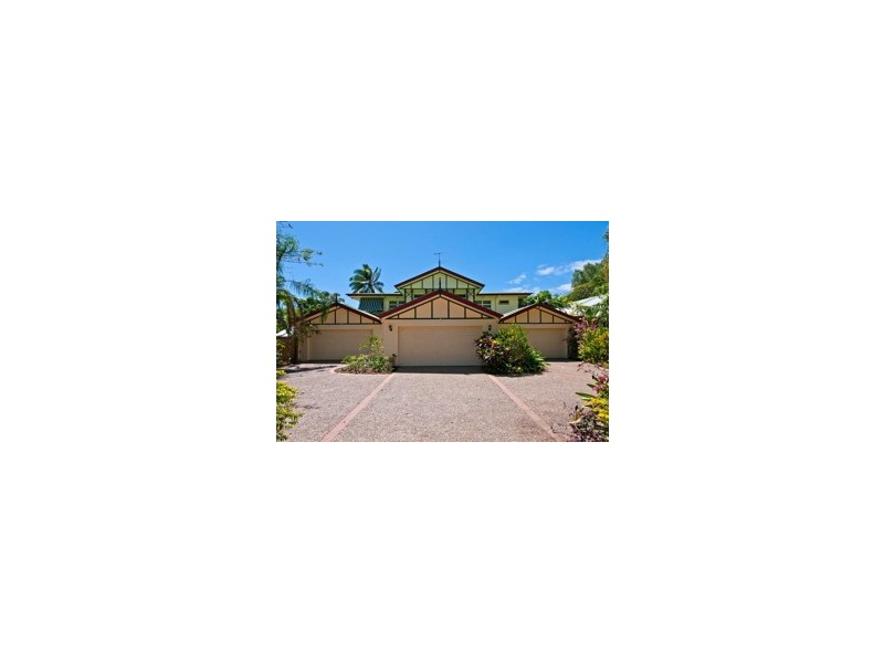 2/9 Hibiscus Lane, Cairns QLD 4870