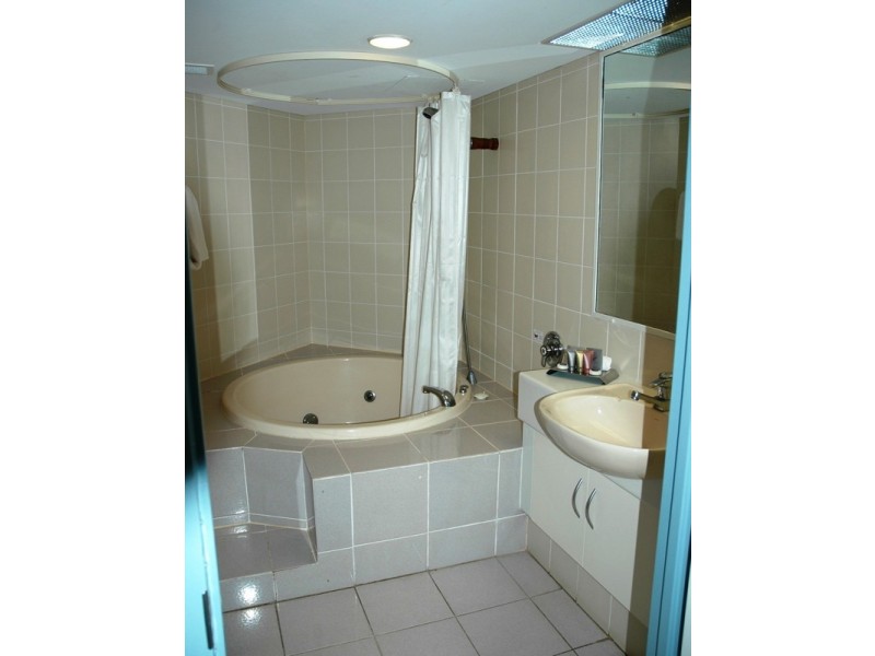 5/181 Esplanade, Cairns North QLD 4870