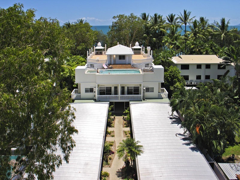 Palm Cove QLD 4879