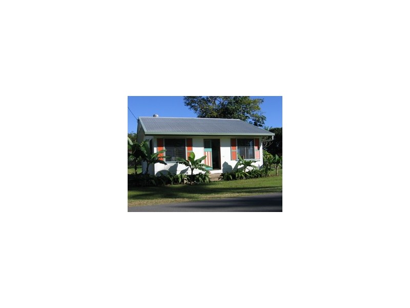 110 Marine Parade, Newell QLD 4873