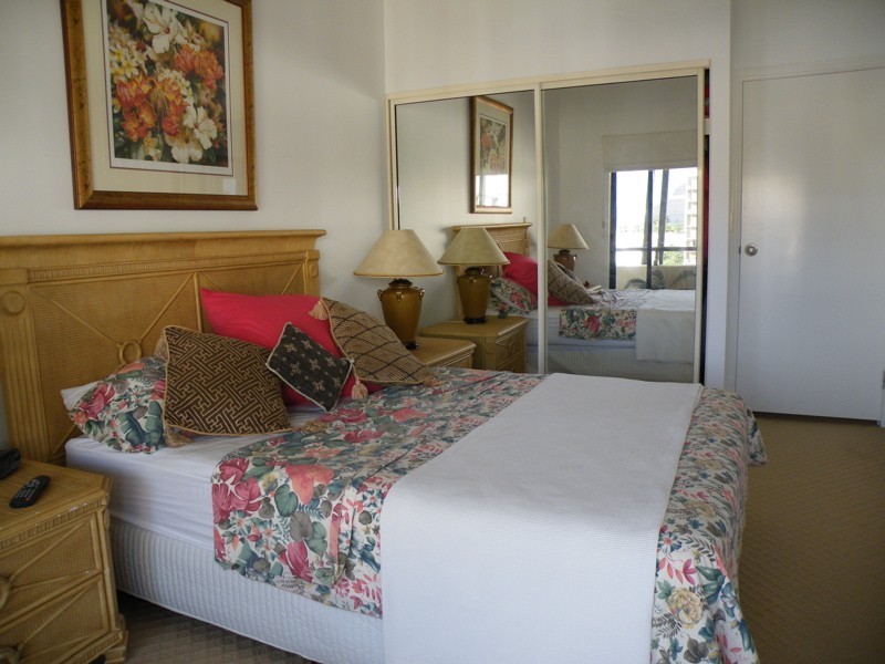 Cairns City QLD 4870