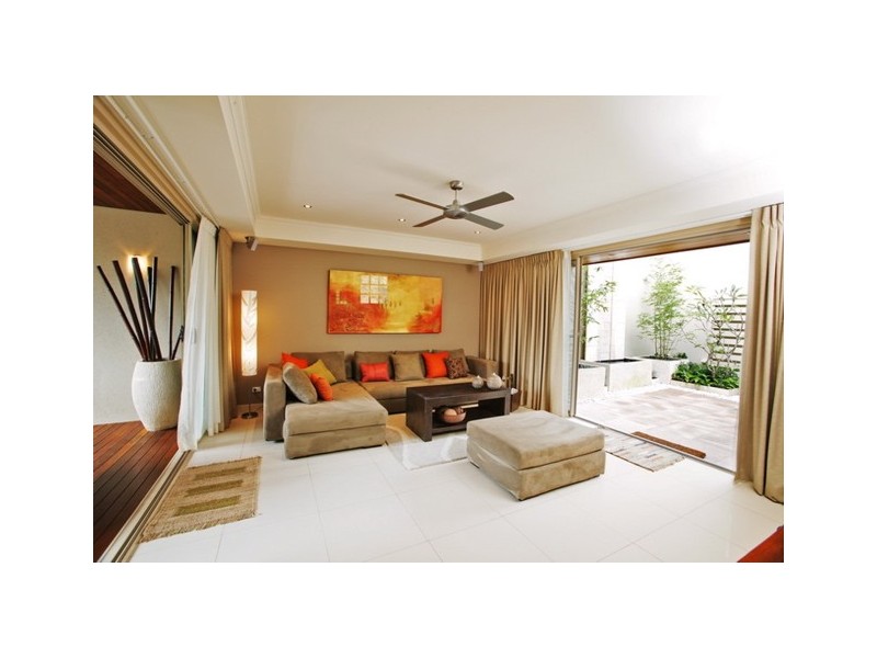 Cairns City QLD 4870