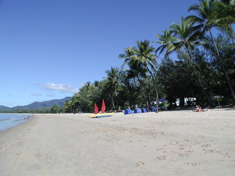 10 Whitehaven Court, Clifton Beach QLD 4879