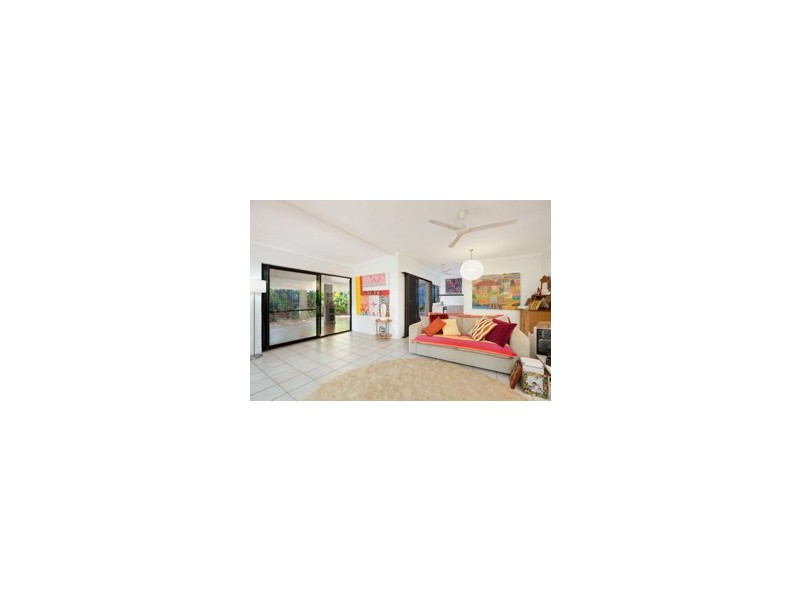 Palm Cove QLD 4879
