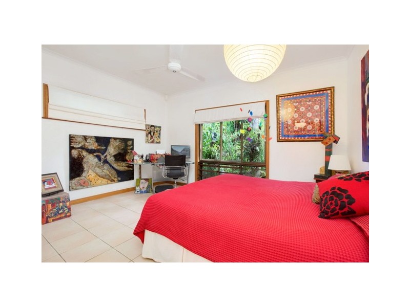 Palm Cove QLD 4879