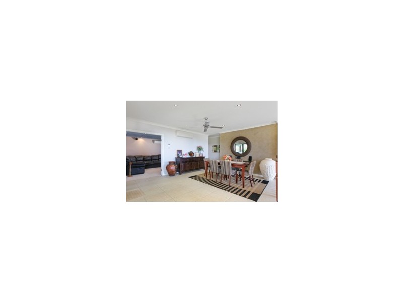 22 Savannah Street, Palm Cove QLD 4879