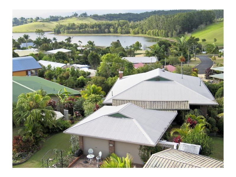 17 Currawong Avenue, Yungaburra QLD 4884