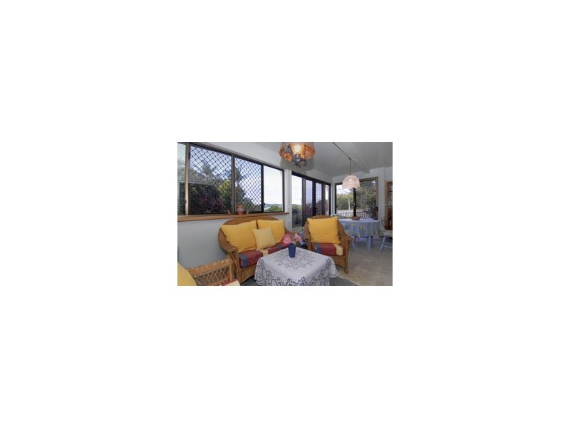 17 Currawong Avenue, Yungaburra QLD 4884