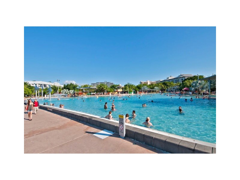616/53-57 Esplanade, Cairns QLD 4870