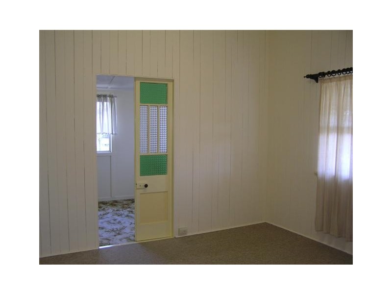 1 Lloyd Street, West Mackay QLD 4740