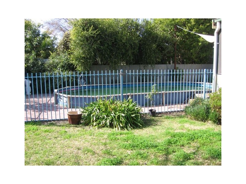 4 McConnell Place, Barham NSW 2732