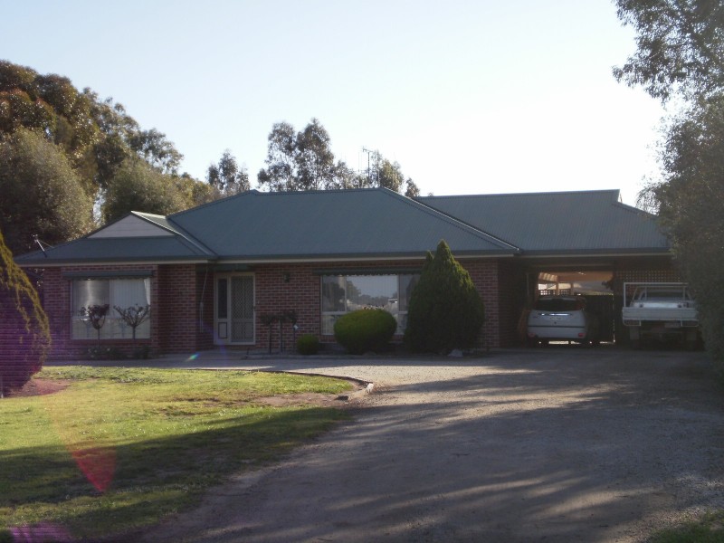 72 Parkman Avenue, Barham NSW 2732