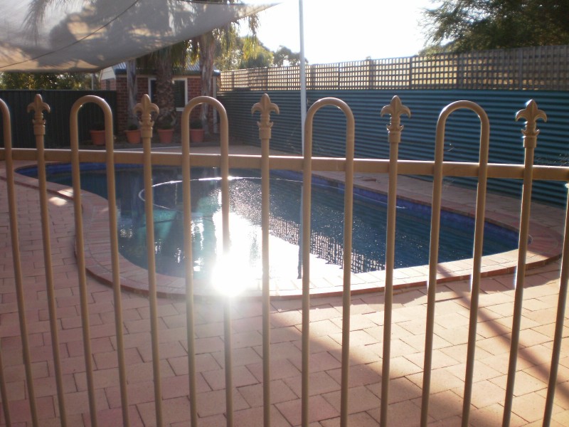 72 Parkman Avenue, Barham NSW 2732