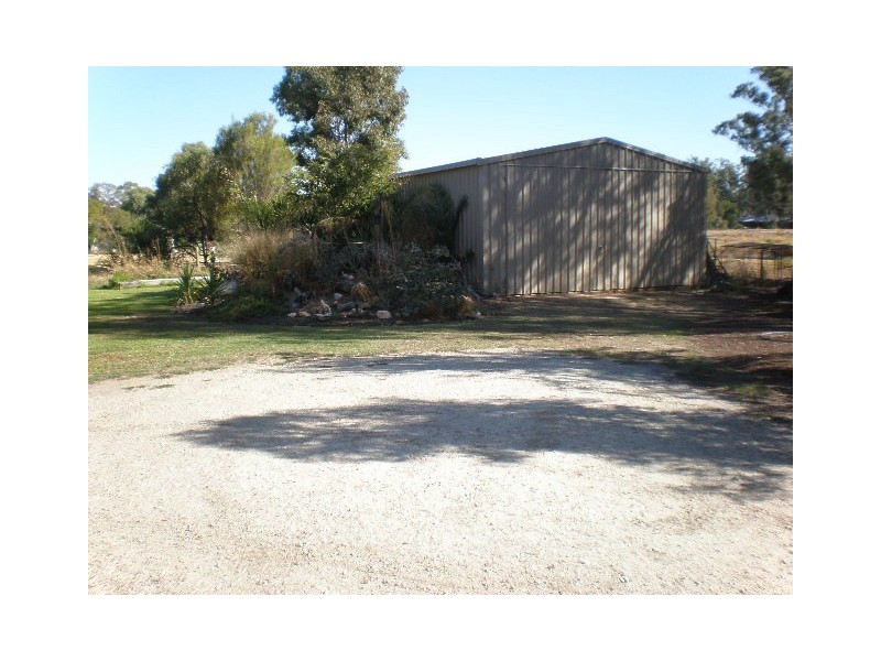 1 Eagle Street, Barham NSW 2732