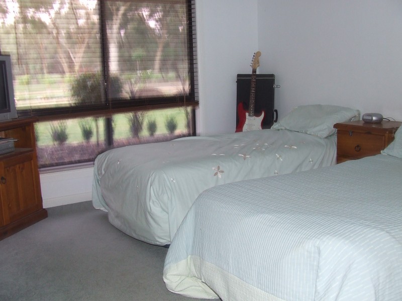 11 Vinecombe Lane, Barham NSW 2732