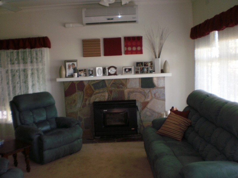 9 Main Street, Gunbower VIC 3566