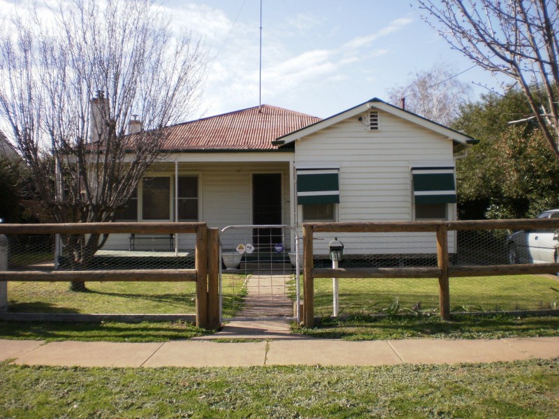 13 Cobwell  Street, Barham NSW 2732