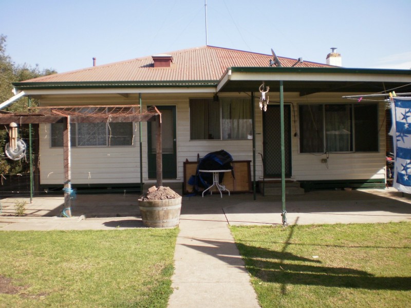13 Cobwell  Street, Barham NSW 2732