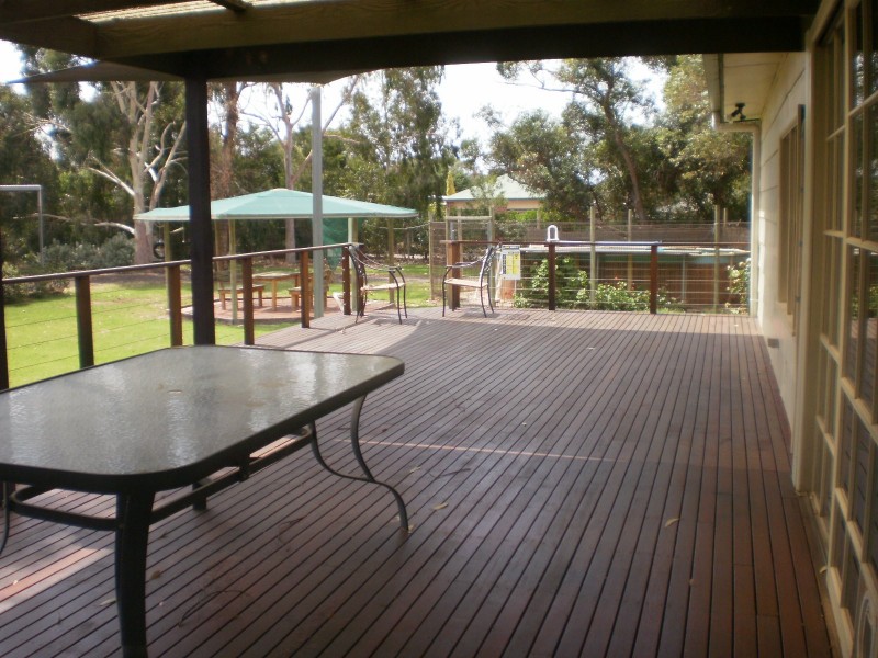 60 Parkman Avenue, Barham NSW 2732