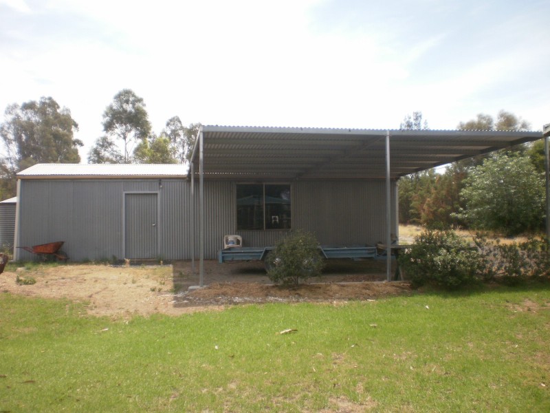 60 Parkman Avenue, Barham NSW 2732