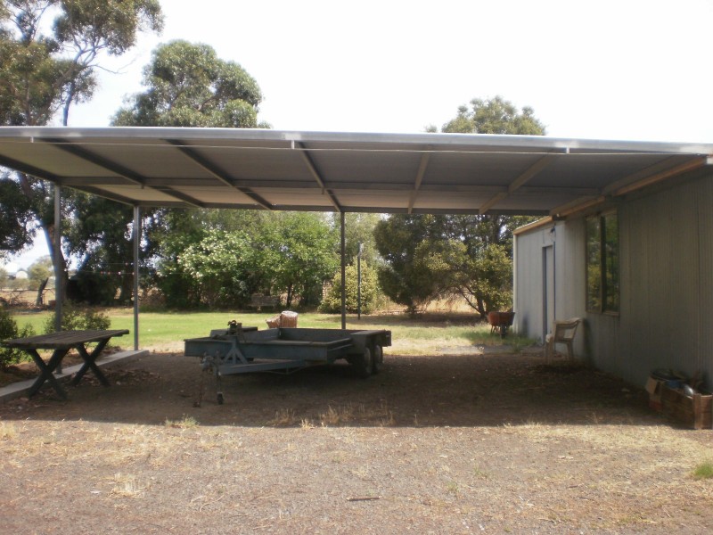 60 Parkman Avenue, Barham NSW 2732