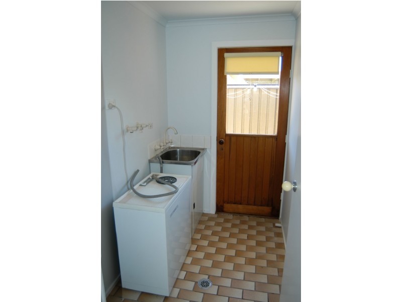 2/8 Yarrien  Street, Barham NSW 2732