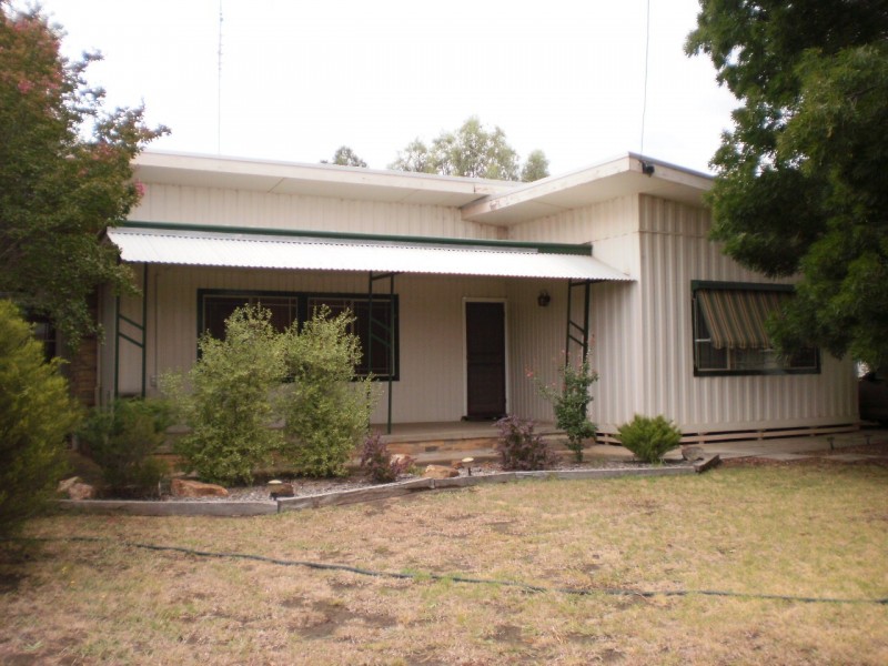 63 Neimur  Street, Barham NSW 2732