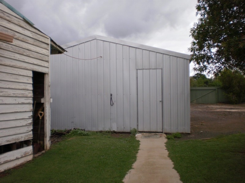 15 Thompson  Street, Koondrook VIC 3580