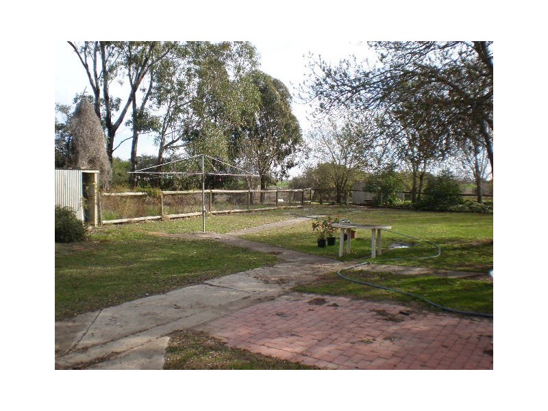 2289 Pyramid Road, Leitchville VIC 3567
