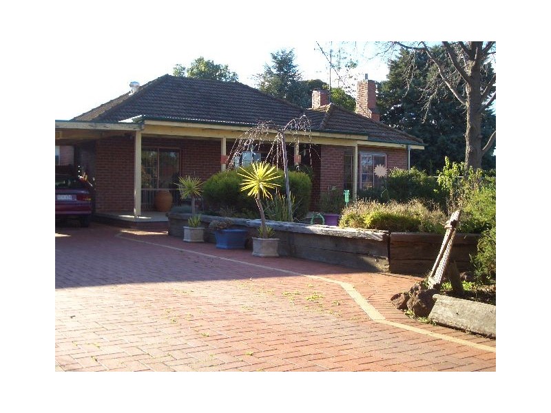 4 MURRAY STREET, Cohuna VIC 3568