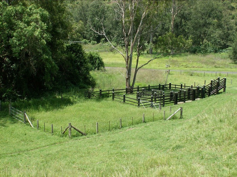 Loadstone NSW 2474