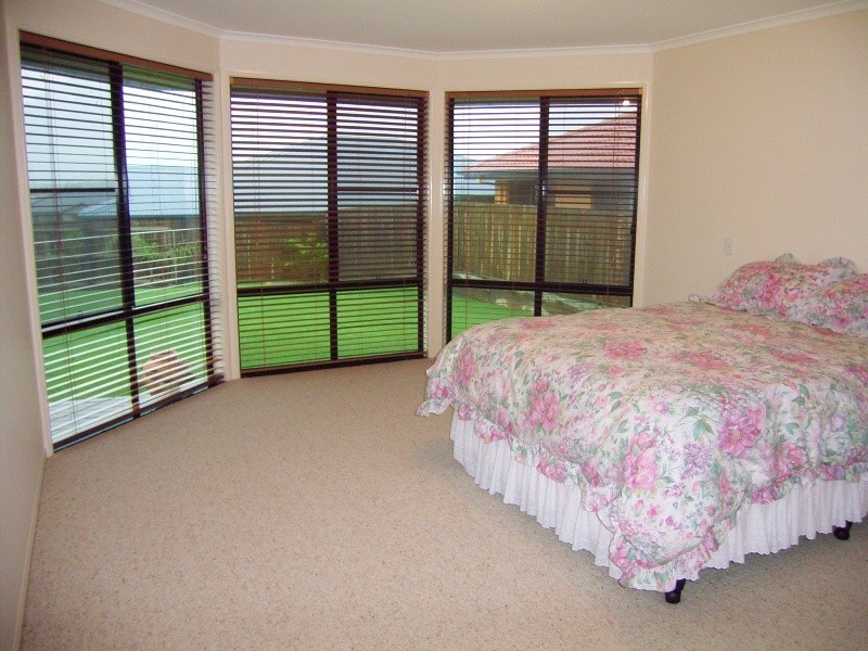 Little Mountain QLD 4551