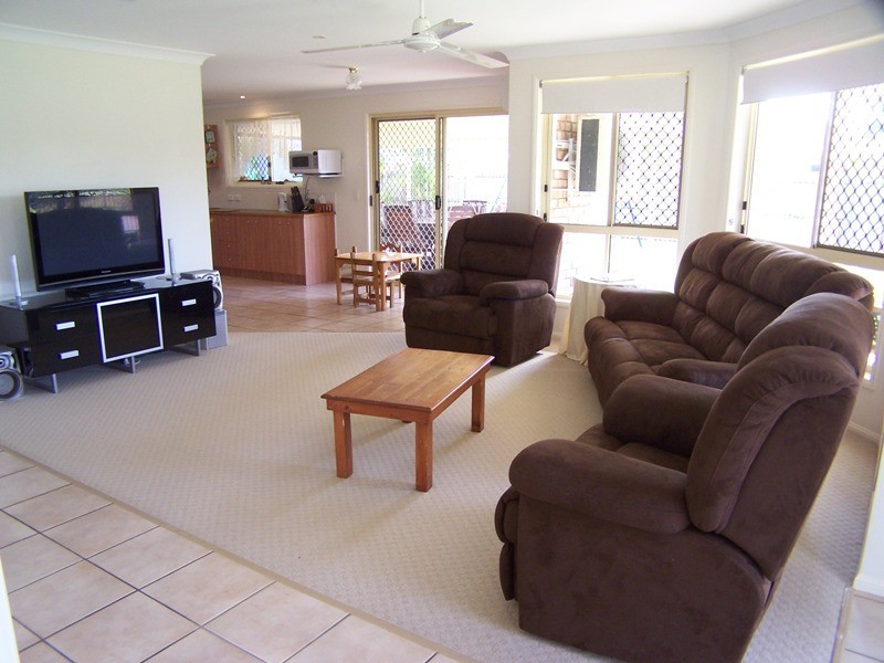 Little Mountain QLD 4551