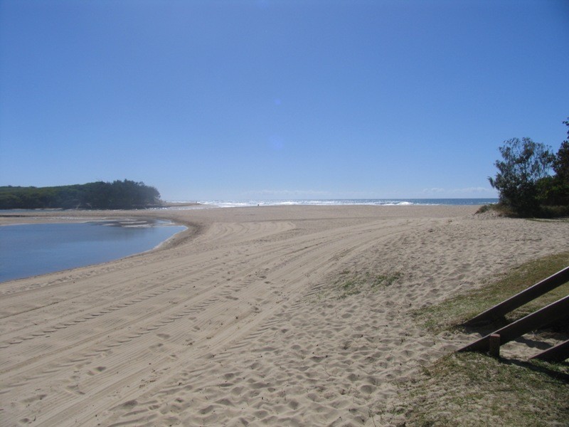 12 Hume Parade, Currimundi QLD 4551