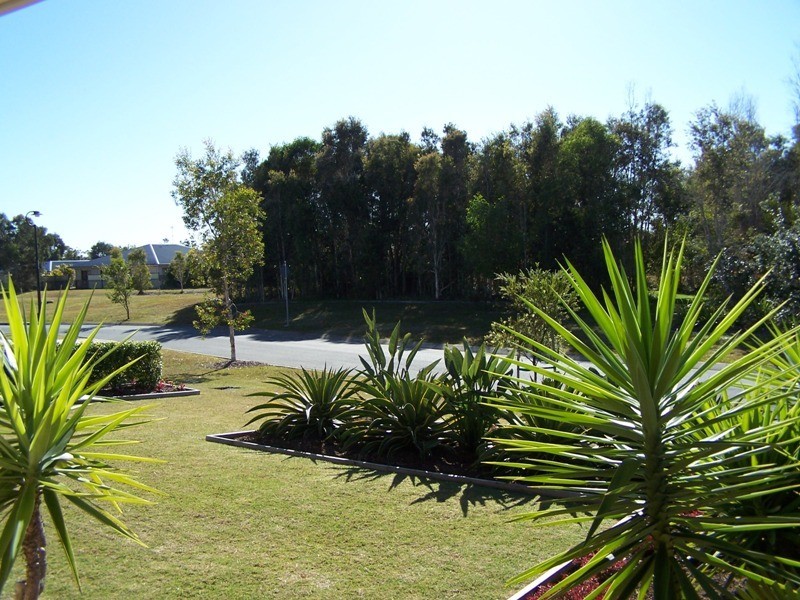 32 Peony Circuit, Little Mountain QLD 4551