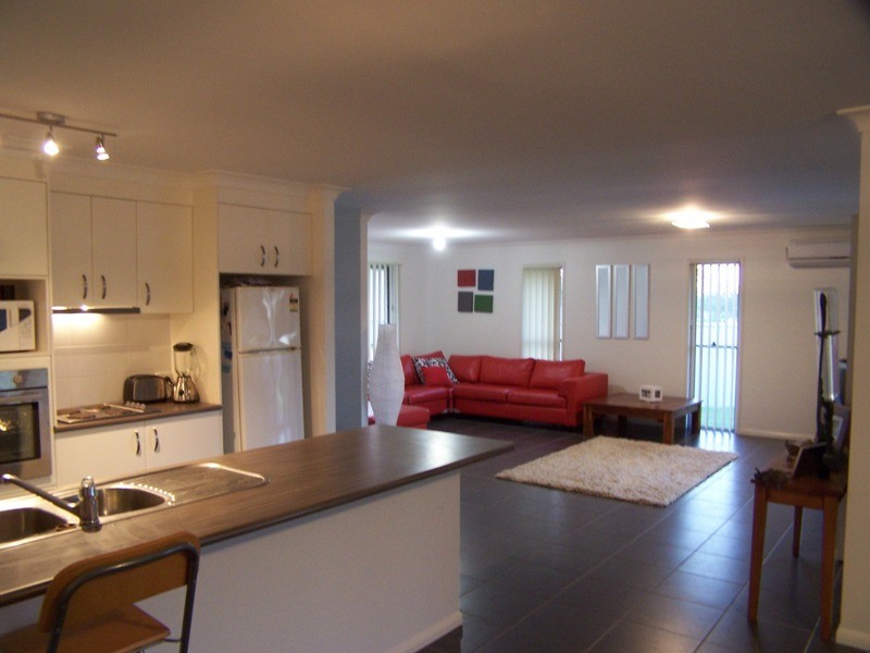 14 Cullen Drive, Little Mountain QLD 4551