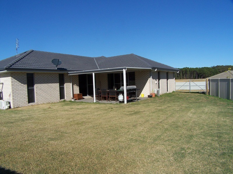 14 Cullen Drive, Little Mountain QLD 4551