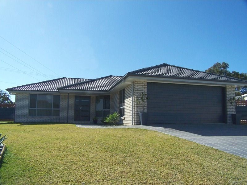 14 Cullen Drive, Little Mountain QLD 4551