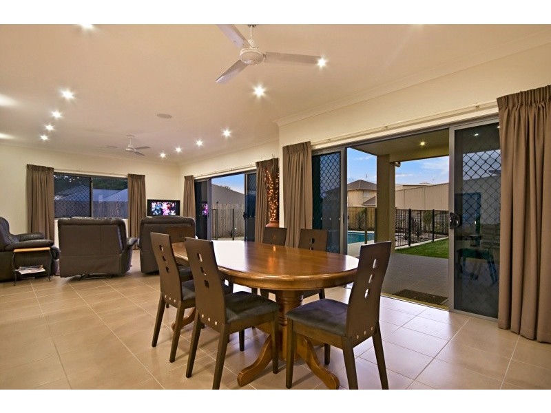 Little Mountain QLD 4551