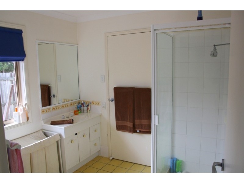 12 St James Court, Little Mountain QLD 4551