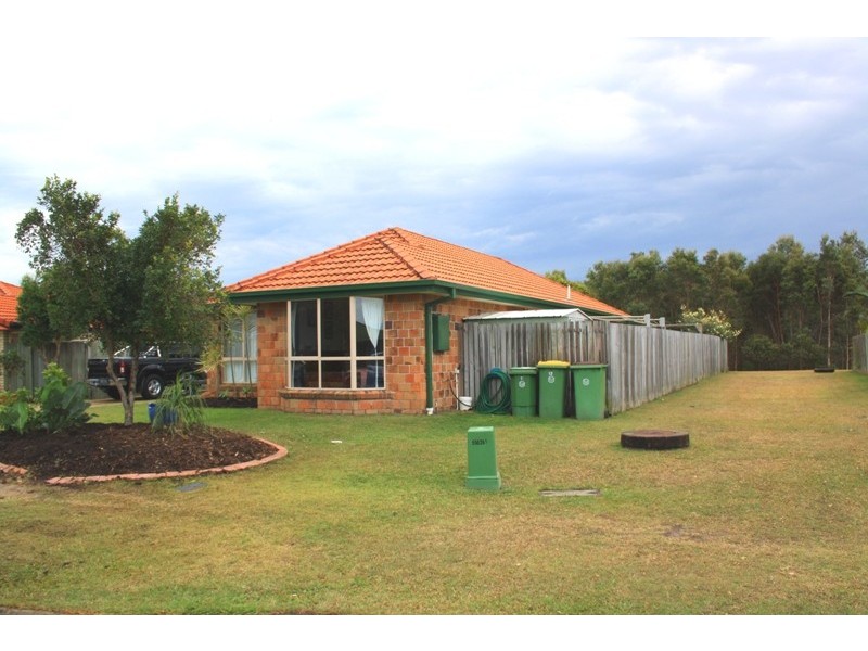 12 St James Court, Little Mountain QLD 4551